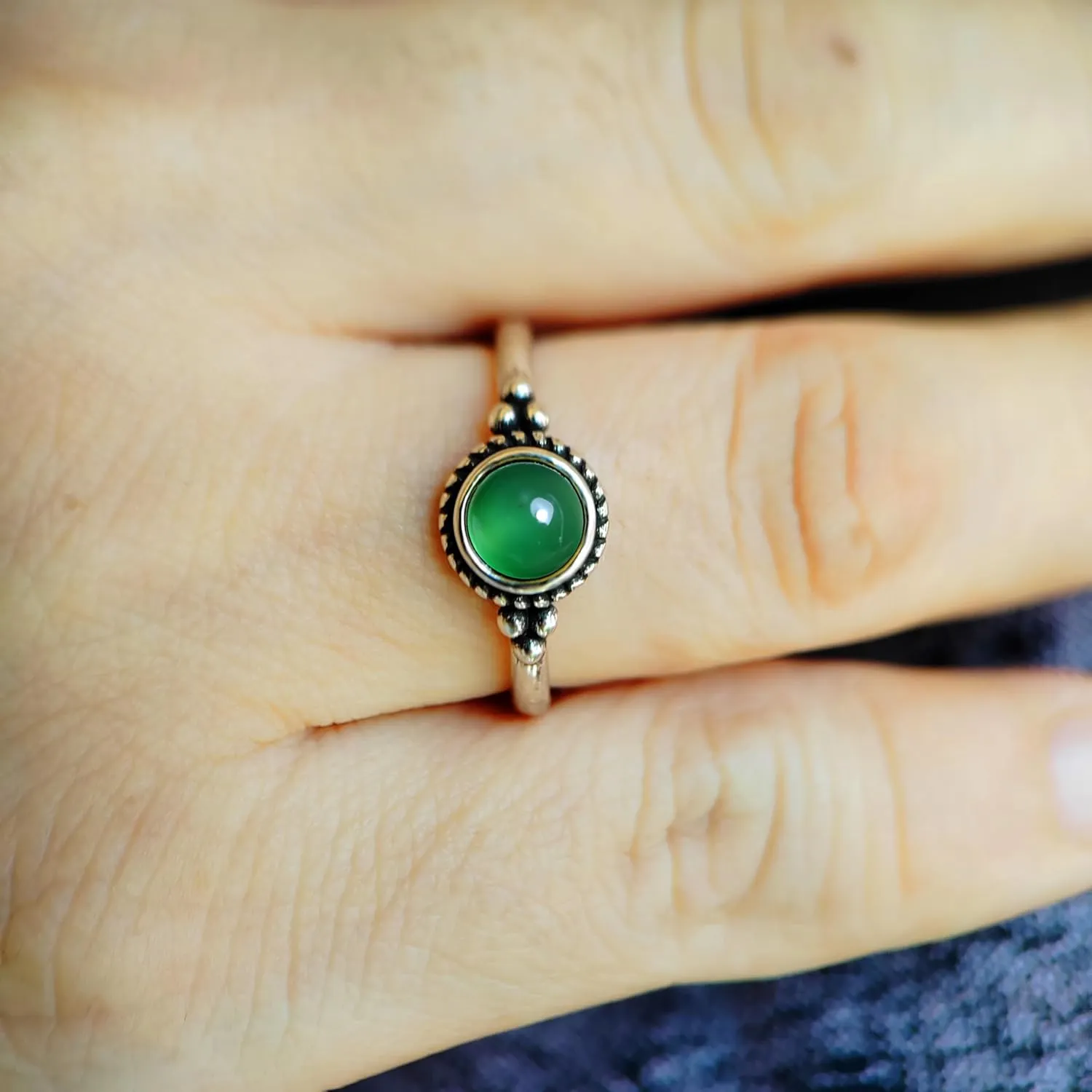 6mm Mini Round Stone Thin Ring,Cute Dainty Tiny Retro S925 Sterling Silver Natural Quartz Crystal Gemstone Ring for Women (A07_Green Agate, 8)