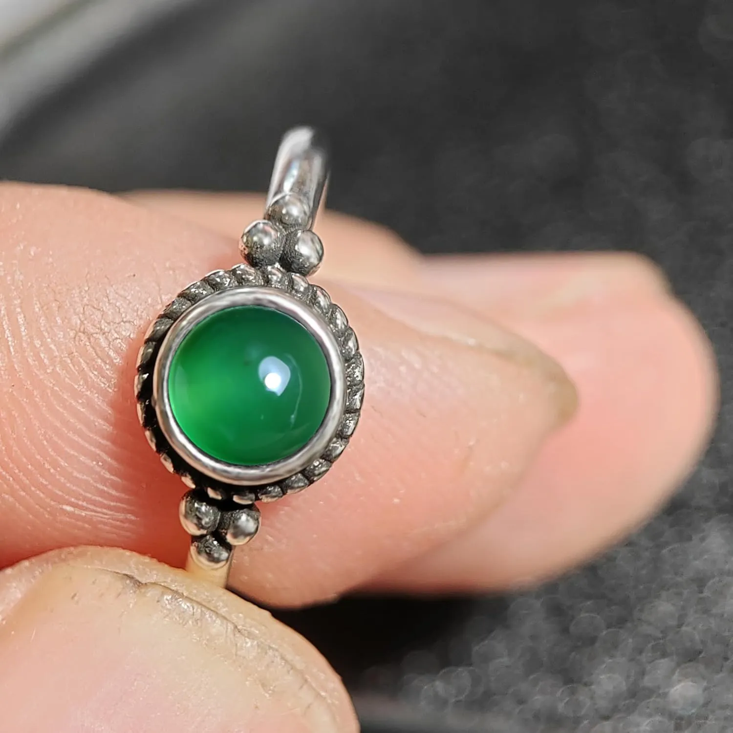 6mm Mini Round Stone Thin Ring,Cute Dainty Tiny Retro S925 Sterling Silver Natural Quartz Crystal Gemstone Ring for Women (A07_Green Agate, 8)