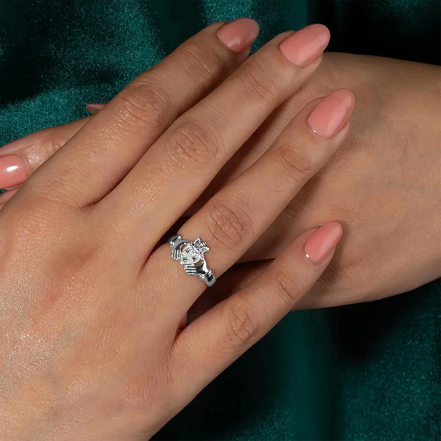 .925 Sterling Silver Women's Elegant Lab Created Emerald Claddagh Ring