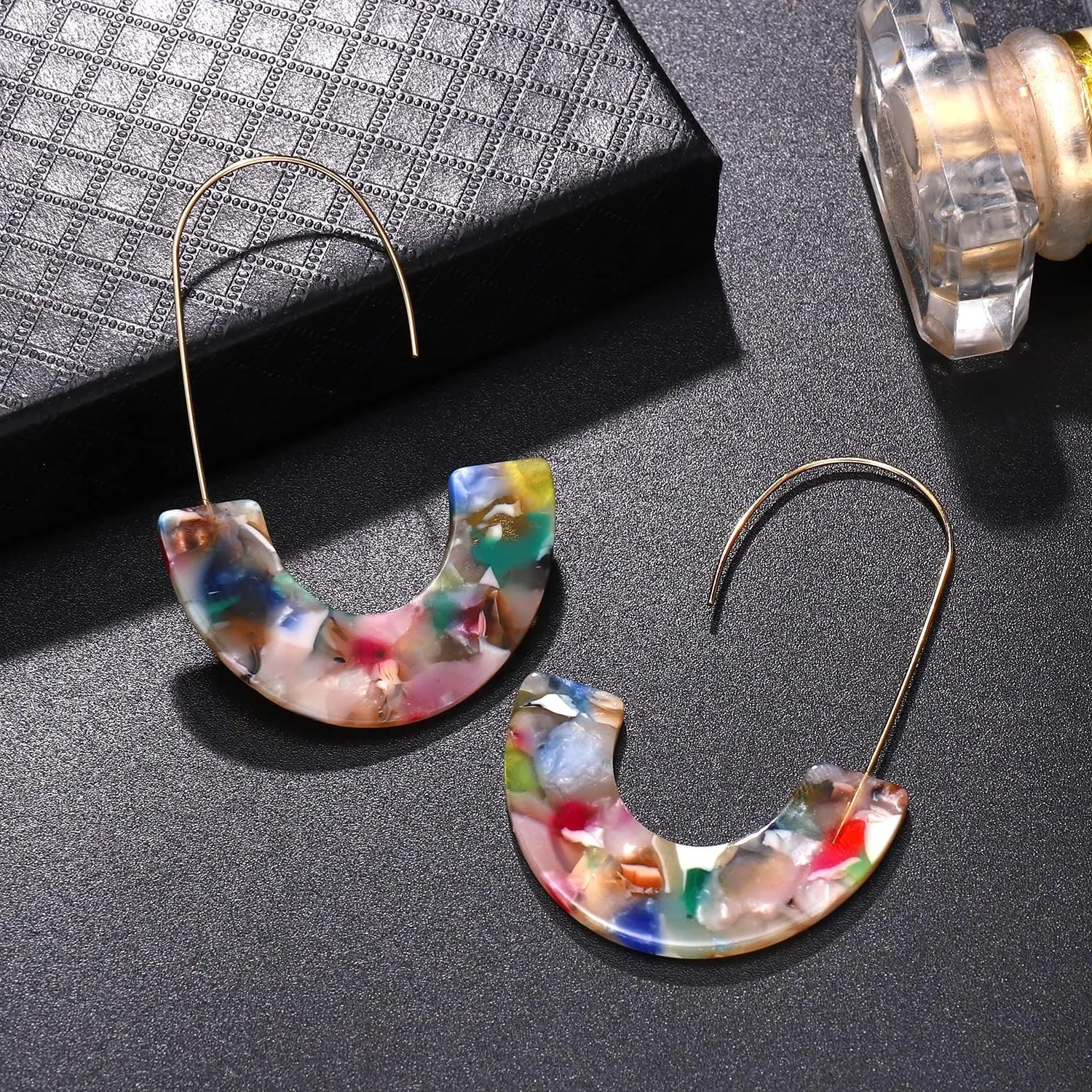 Acrylic Earrings Statement Tortoise Hoop Earrings Resin Wire Drop Dangle Earrings Fashion Jewelry For Women