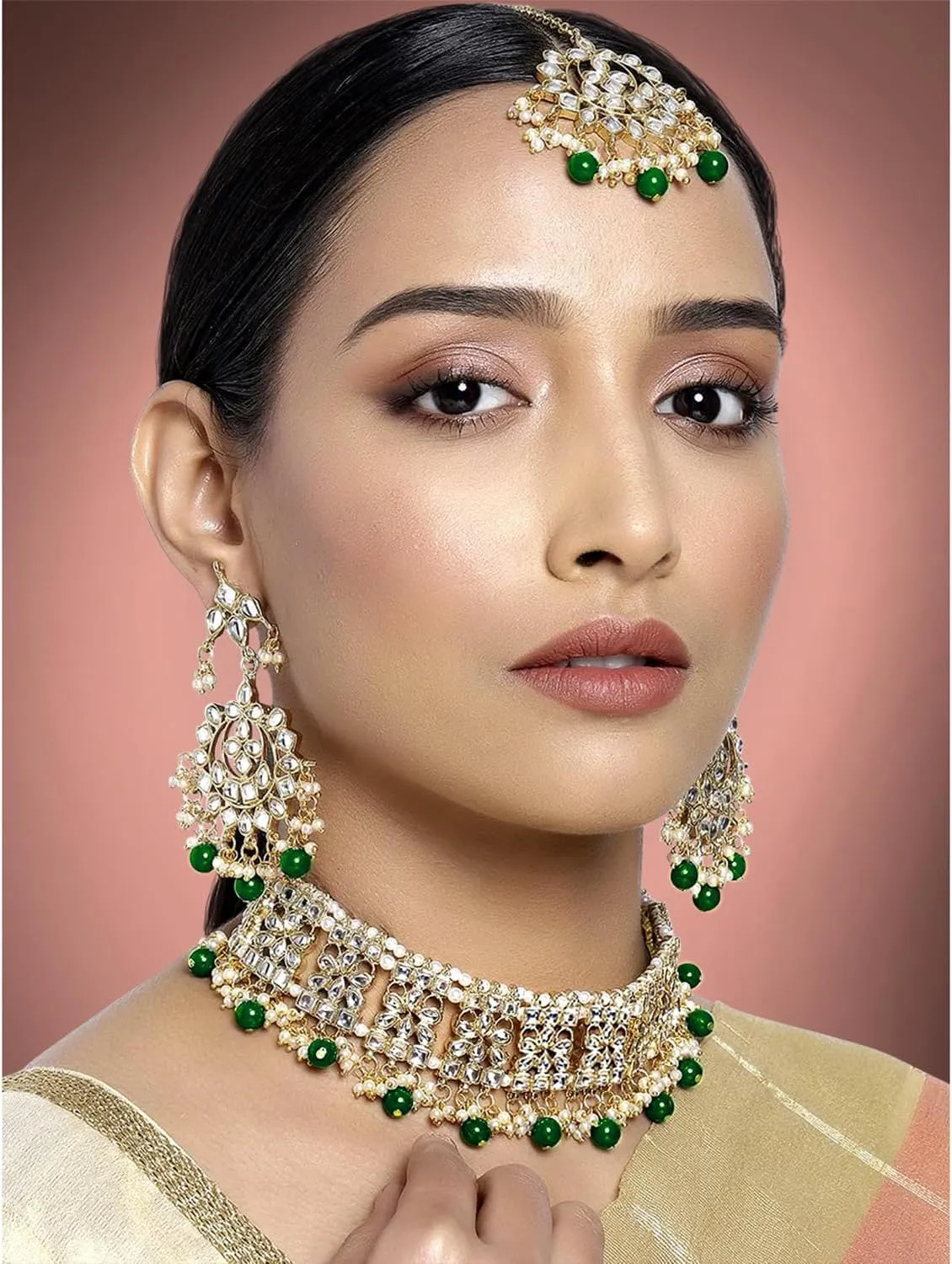Aheli Elegant Indian Faux Kundan Studded Choker Necklace with Maang Tikka Set Ethnic Wedding Wear Fashion Jewelry Gift for Women