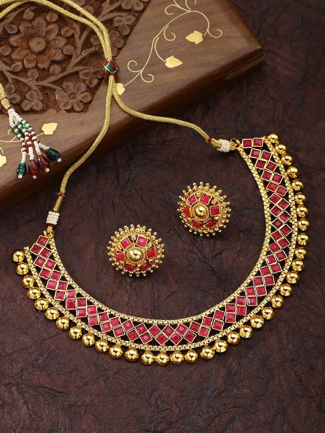 Aheli Ethnic Wedding Party Wear Gold Tone Faux Stone Studded Necklace with Stud Earrings Set Indian Bollywood Fashion Jewelry Gift for Women