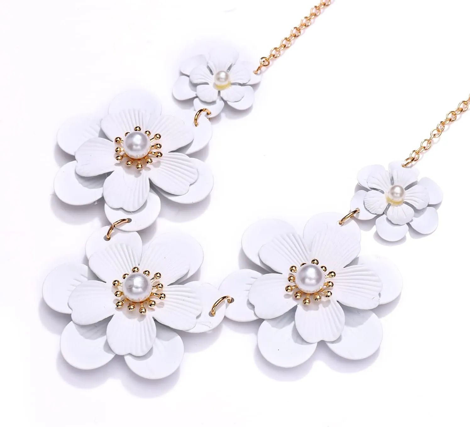Boho Choker Necklace for Women Cute Flower Collar Necklace Statement Chunky Pearl Charm Summer Beach Chokers Necklaces Gifts for Women