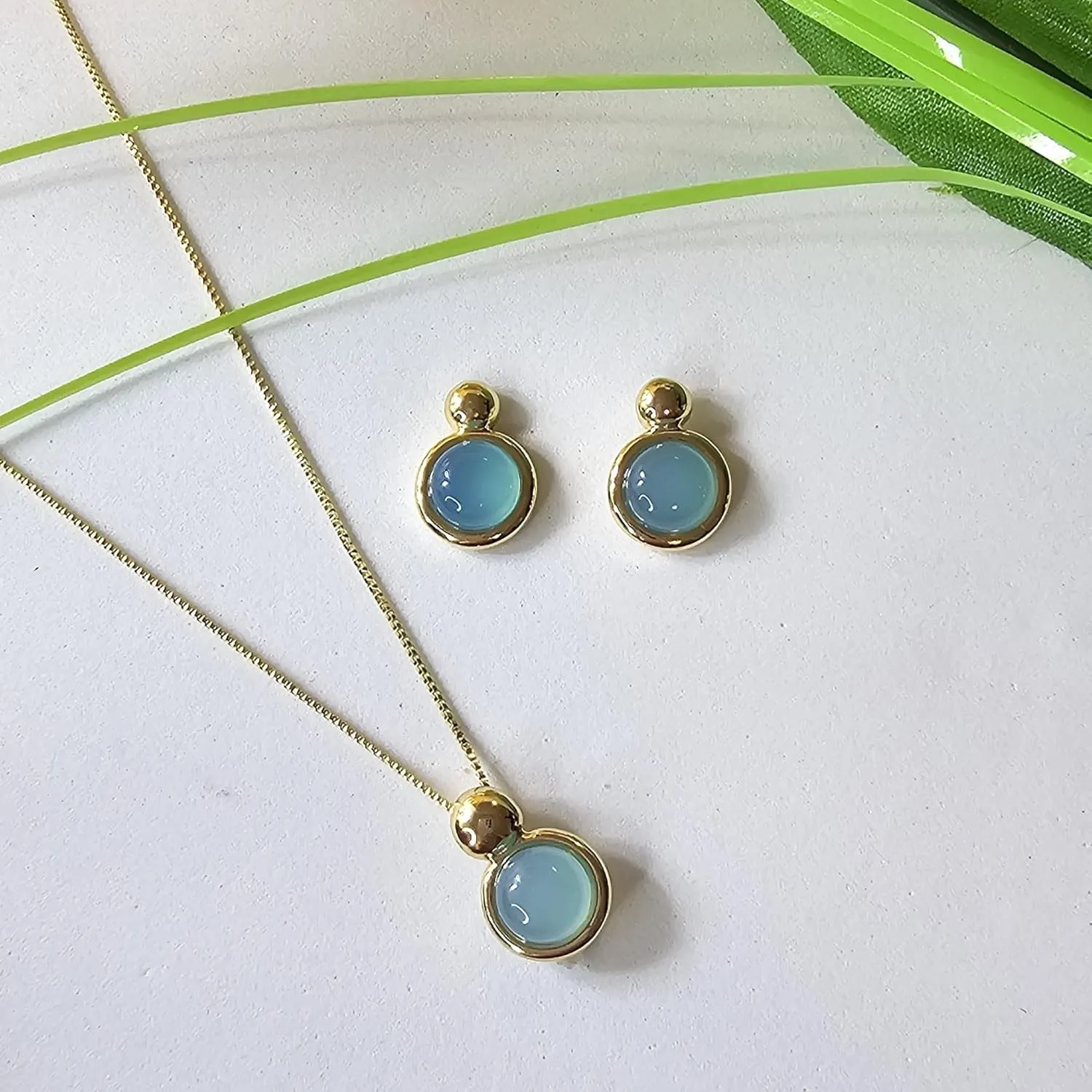Brazilian Designed Gold Plated Earrings and Necklace with natural gemstone - Comfy Hypoallergenic Statement Jewelry set for Women 0.7 inch (1,8 cm) Made in Brazil
