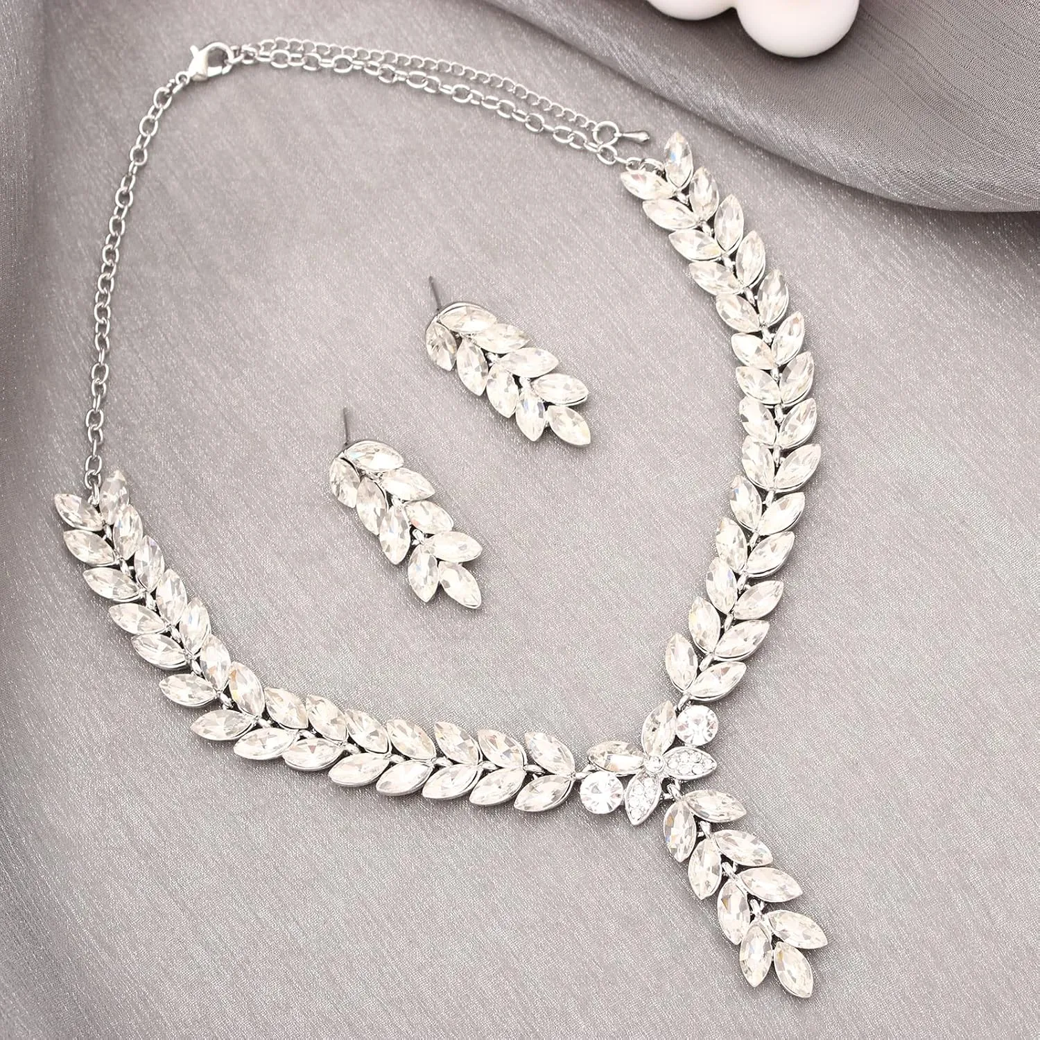 Bridal Bridesmaid Austrian Crystal Elegant V-Shaped Necklace Dangle Earring Sets for Wedding Party Prom
