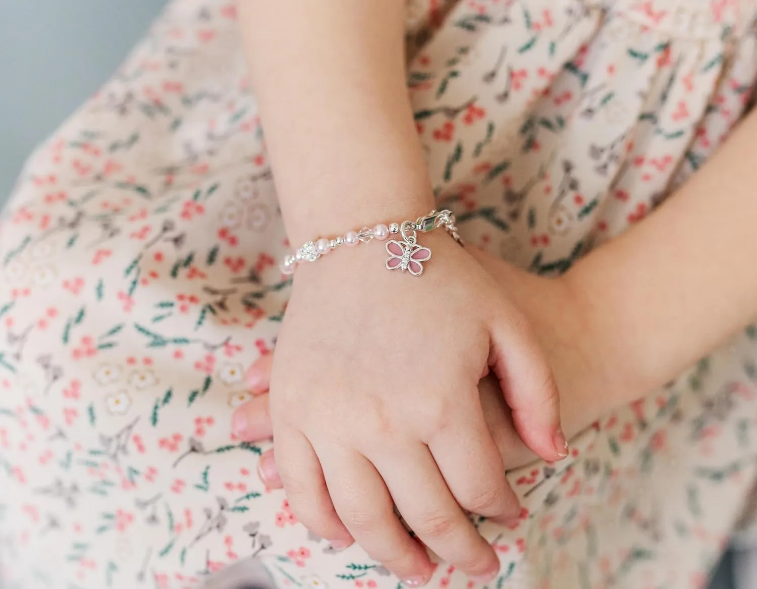Cherished Moments Sterling Silver Pink Butterfly Charm Bracelet for Babies, Toddlers or Little Girls. High-End Simulated Pink Pearls, Crystals and Stardust Beads, Gift for Birthday or Granddaughter