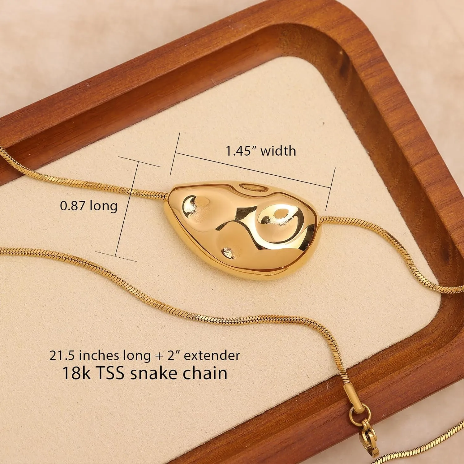 Chunky Gold Pendant Necklace for WomenTrendy Charm Thick Adjustable Hammered Hollow Long Chain Nacklaces Fall Winter Prom Jewelry Gift.
