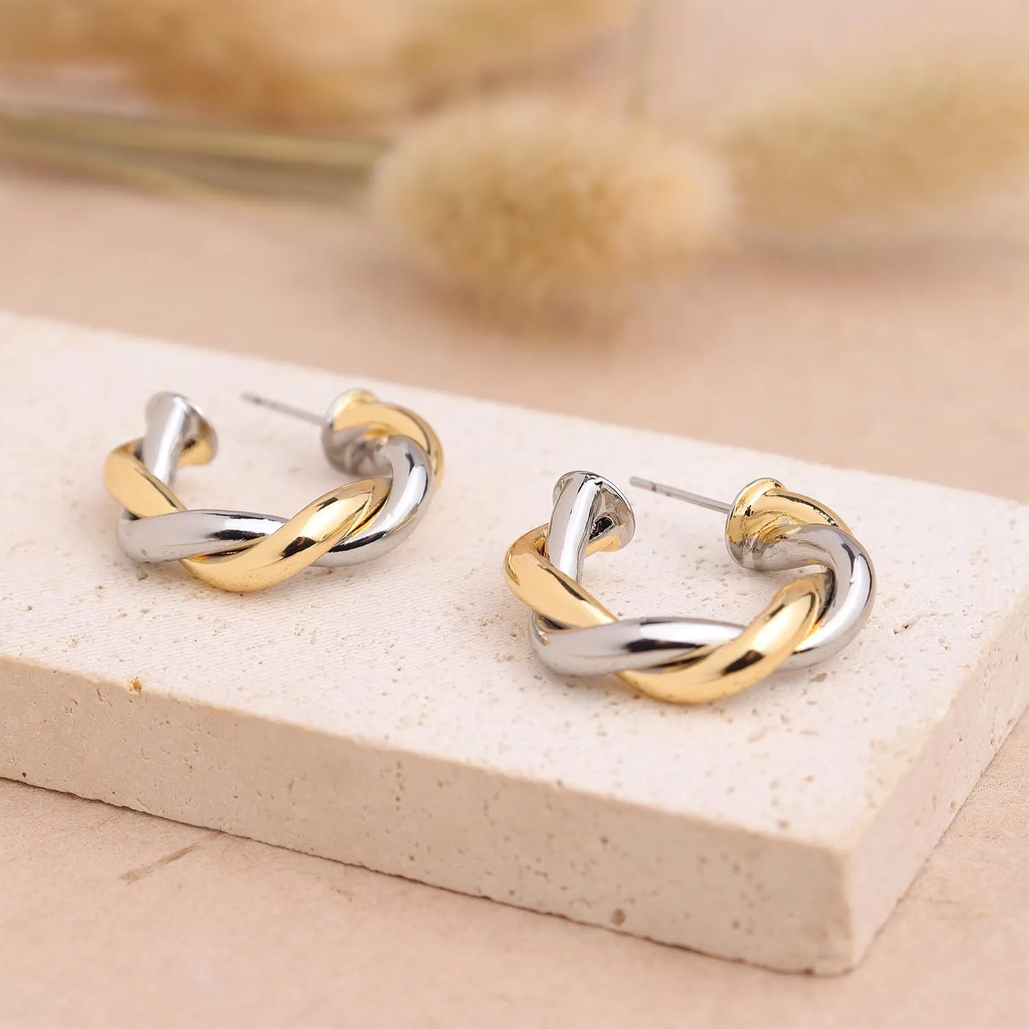 Chunky Two Tone Double Open Star Hoop Earrings for Women, Statement Lightweight Trendy Thick Big Split Twisted Stud Jewelry Prom Holiday Gift