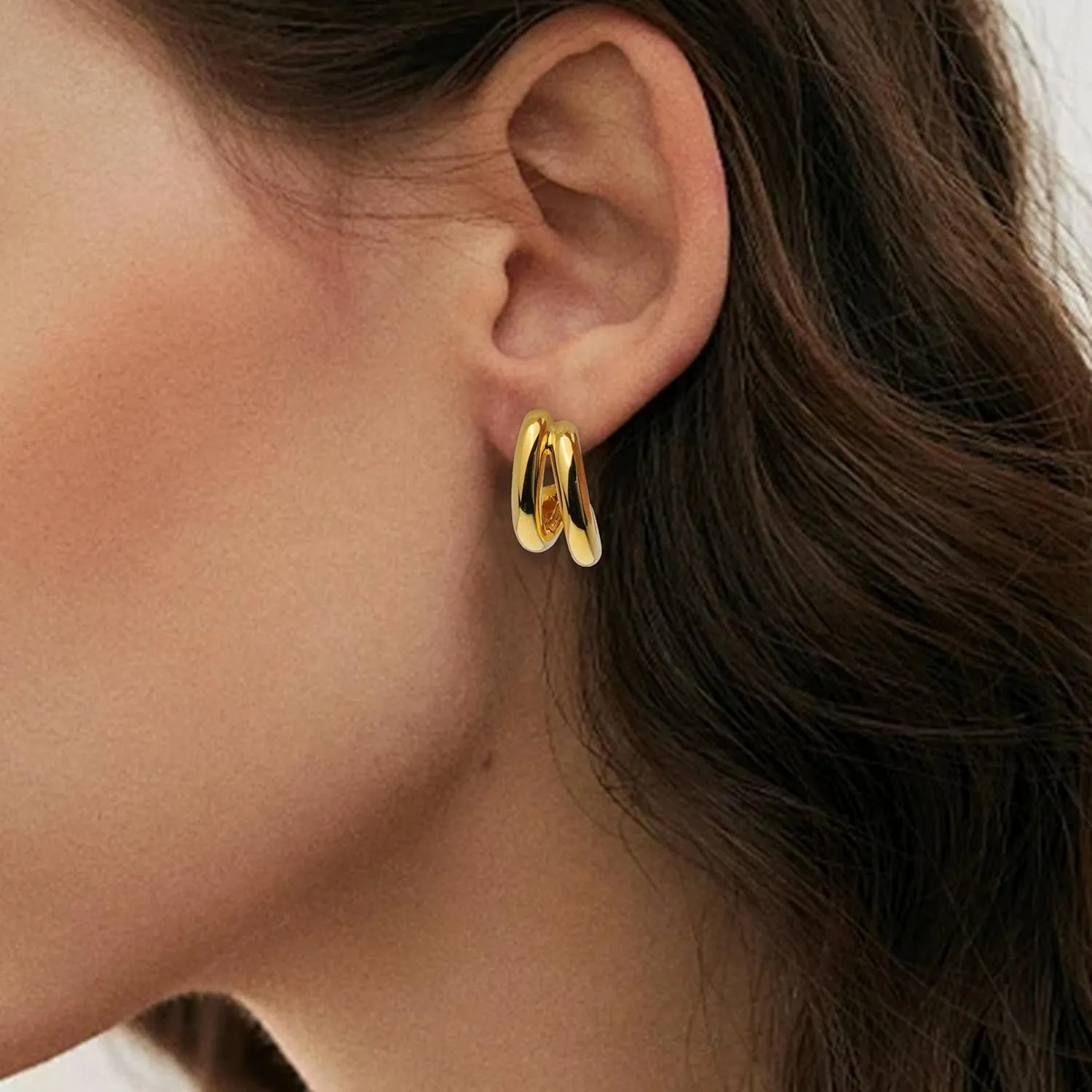 Chunky Two Tone Double Open Star Hoop Earrings for Women, Statement Lightweight Trendy Thick Big Split Twisted Stud Jewelry Prom Holiday Gift
