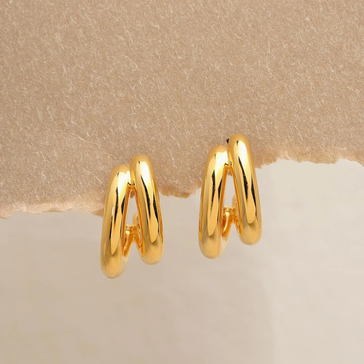 Chunky Two Tone Double Open Star Hoop Earrings for Women, Statement Lightweight Trendy Thick Big Split Twisted Stud Jewelry Prom Holiday Gift