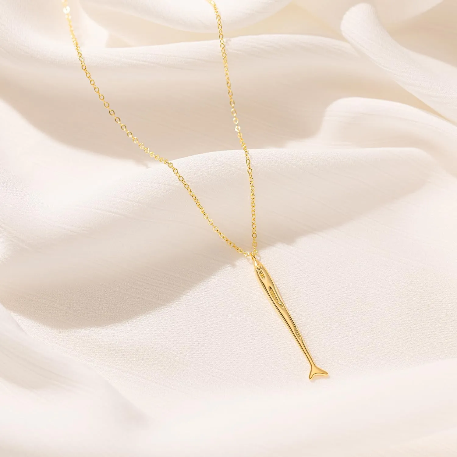Dainty Gold Necklace -14K Gold -plated Shell Starfish Seahorse Beach Pendant Cat Bear Bat Dragon Bat Fox Animal Necklace for Women 16.5" 2"