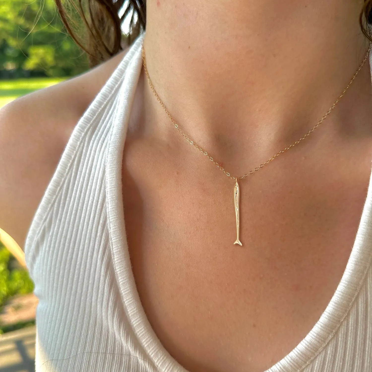 Dainty Gold Necklace -14K Gold -plated Shell Starfish Seahorse Beach Pendant Cat Bear Bat Dragon Bat Fox Animal Necklace for Women 16.5" 2"