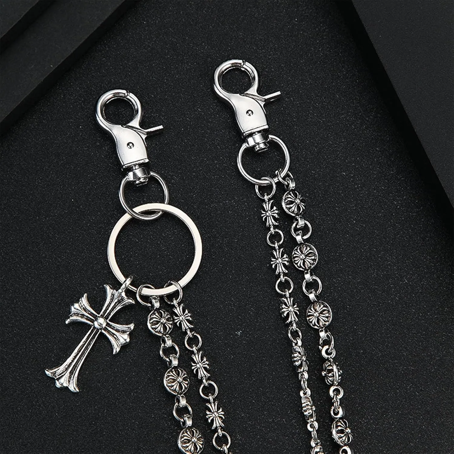 Double-Layer Wallet Chain for Jeans with Black Skull Pendant - Stylish & Edgy Punk Accessory for Men and Women