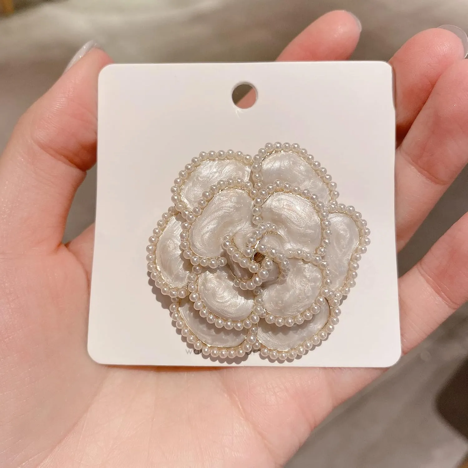 Elegant Camellia Flower Pearl Enamel Brooch Pin for Women - Fashion Jewelry Accessory