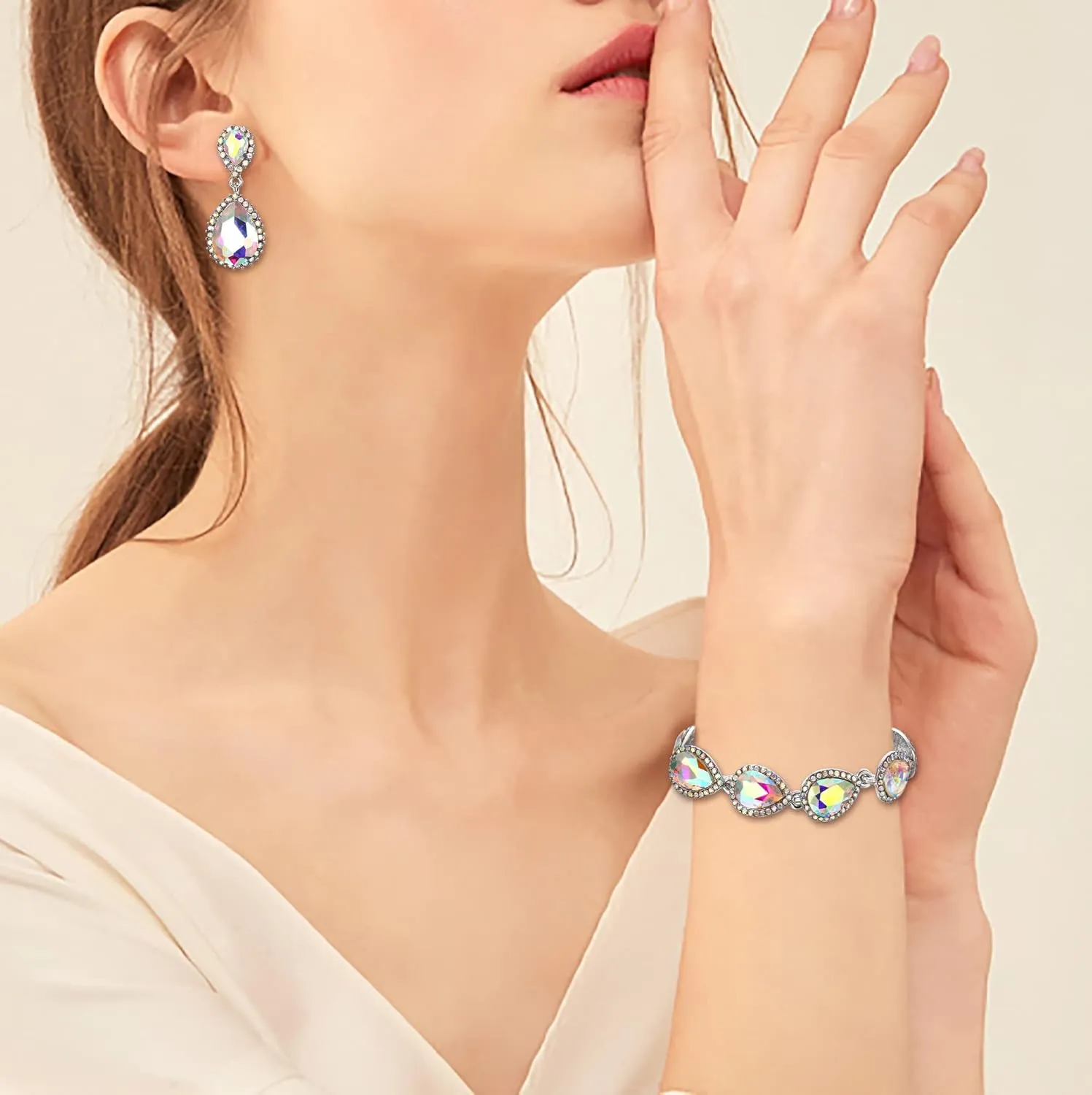 EVER FAITH Sparkly Crystal Elegant Bridal Prom Pear Shaped Drop Pierced Earrings Bracelet Set