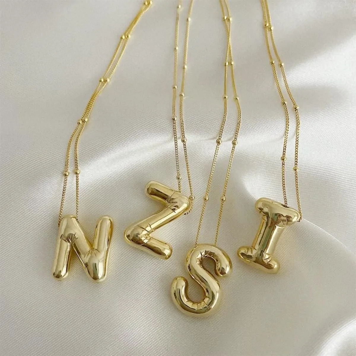 Gold Bubble Letter Necklace with Initials, Alphabet Pendant Necklace for Girlfriend Charm Balloon Letter Necklace Fashion Jewelry for Women