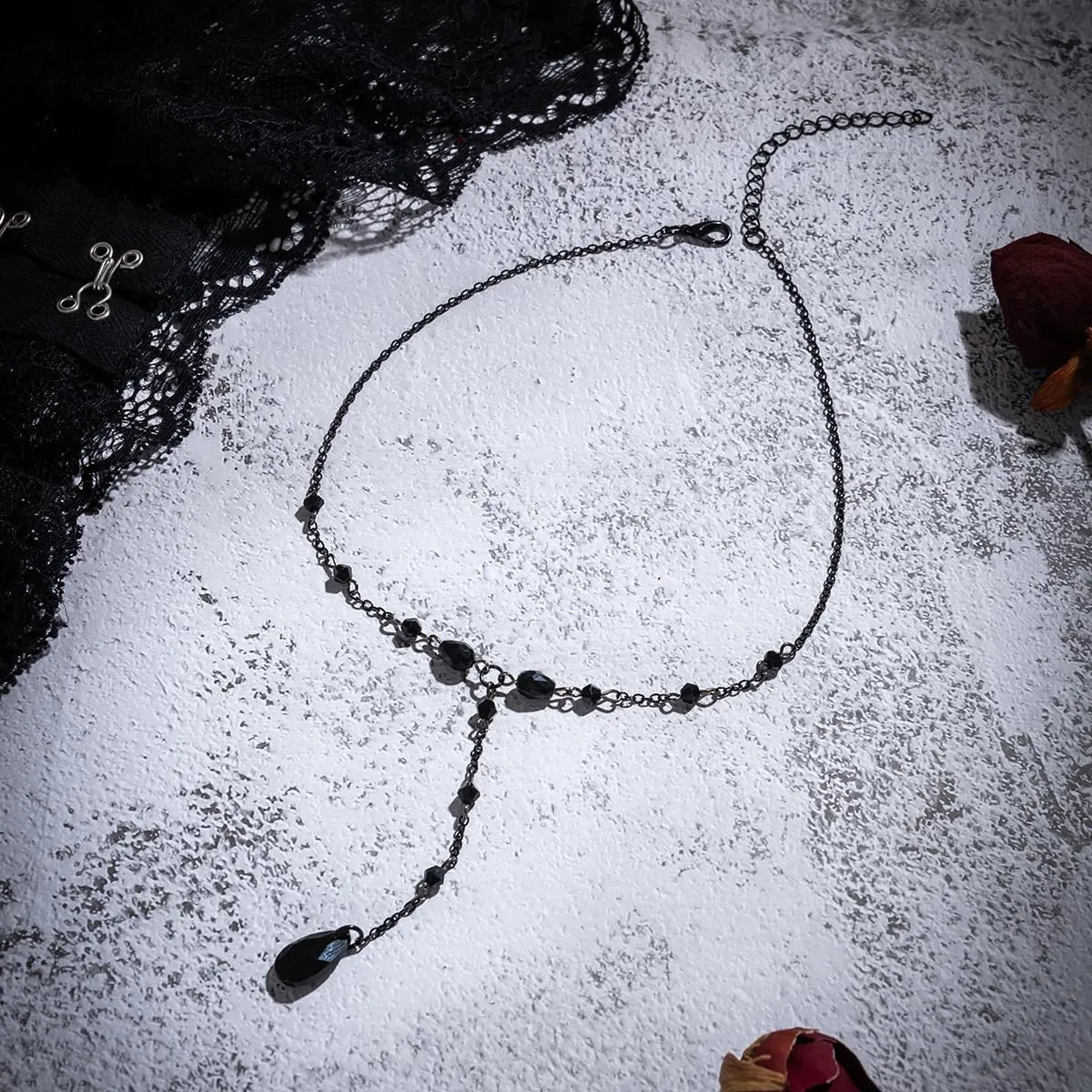 Gothic Black Red Choker Necklaces for Woman Blood Bead Teardrop Y-Necklace Goth Punk Grunge Accessories Christmas Halloween Jewellery