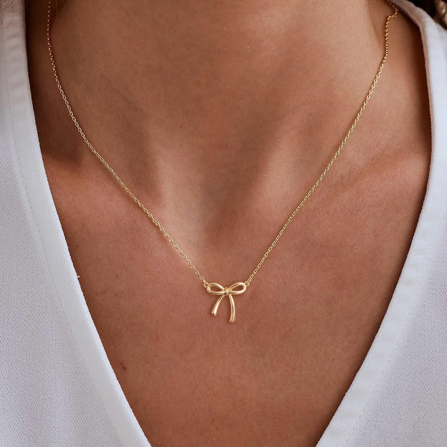 HANLI Gold Necklace for Women - Bow Necklace 14K Gold Plated Dainty Cubic Zirconia Bow Necklace Small Bow Necklace Trendy Necklaces for Women Minimalist Jewelry