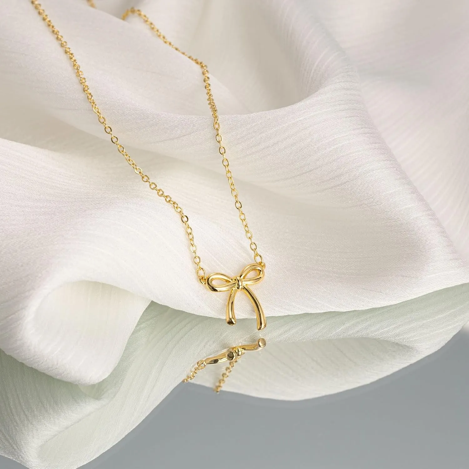 HANLI Gold Necklace for Women - Bow Necklace 14K Gold Plated Dainty Cubic Zirconia Bow Necklace Small Bow Necklace Trendy Necklaces for Women Minimalist Jewelry