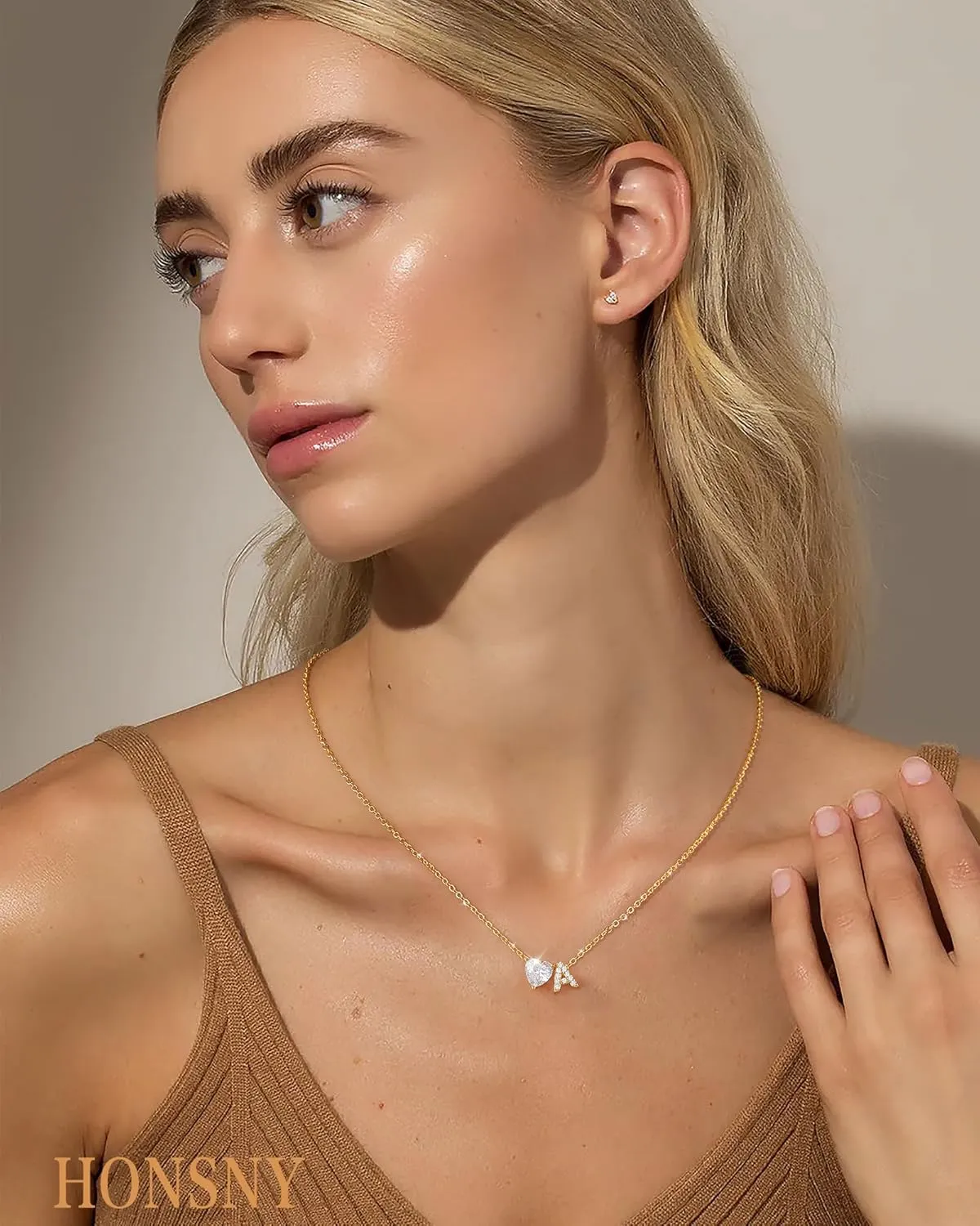 Honsny Gold Heart Initial Necklaces for Women 18K Gold Plated Letter A-Z Necklace Dainty Cute CZ Heart Initial Necklace Personalized Gold Jewelry Birthday Gifts for Women Trendy