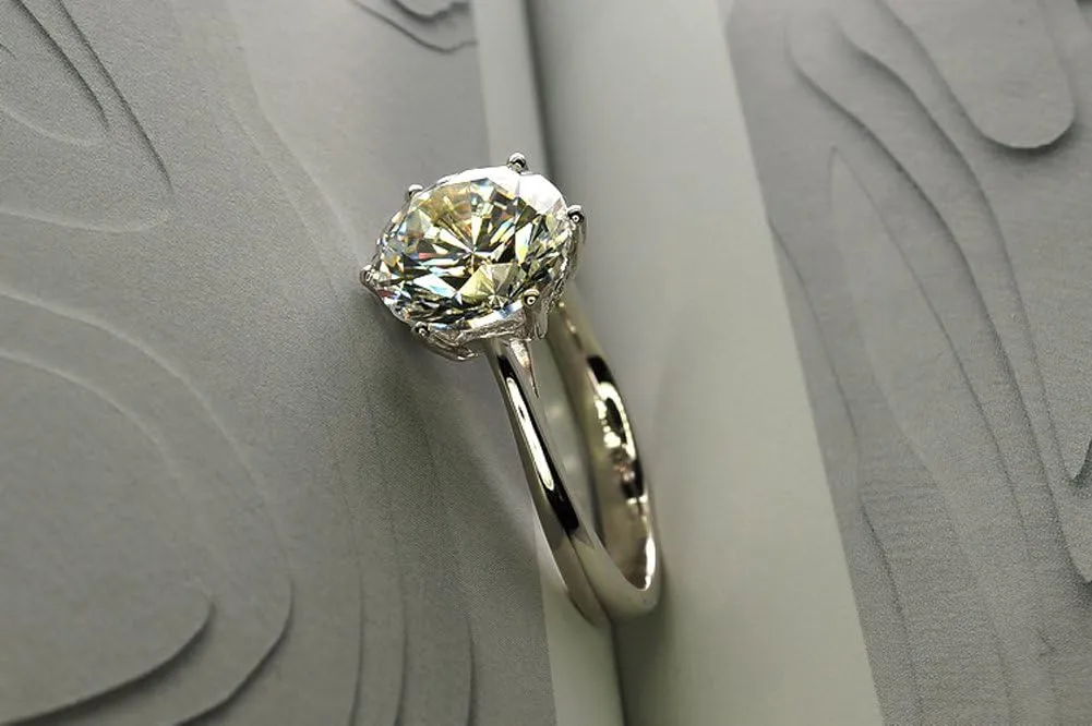 Jewelry Elegant 4ct Round Cushion Cut Solitaire Halo Simulated Diamond Wedding Engagement Ring