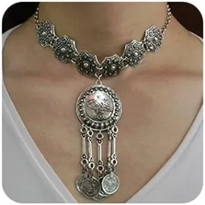 Jumwrit Silver Goth Choker Necklace for Women Vintage Statement Necklace for Teens Adjustable Punk Disc Pendant Necklace