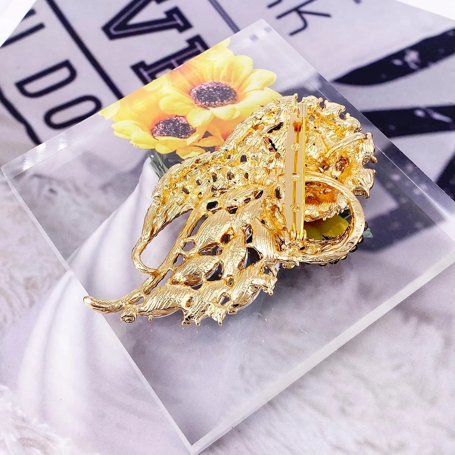 LAXPICOL Vintage Clear Austrian Crystal Elegant Flower Bouquet Wing Brooch for Women