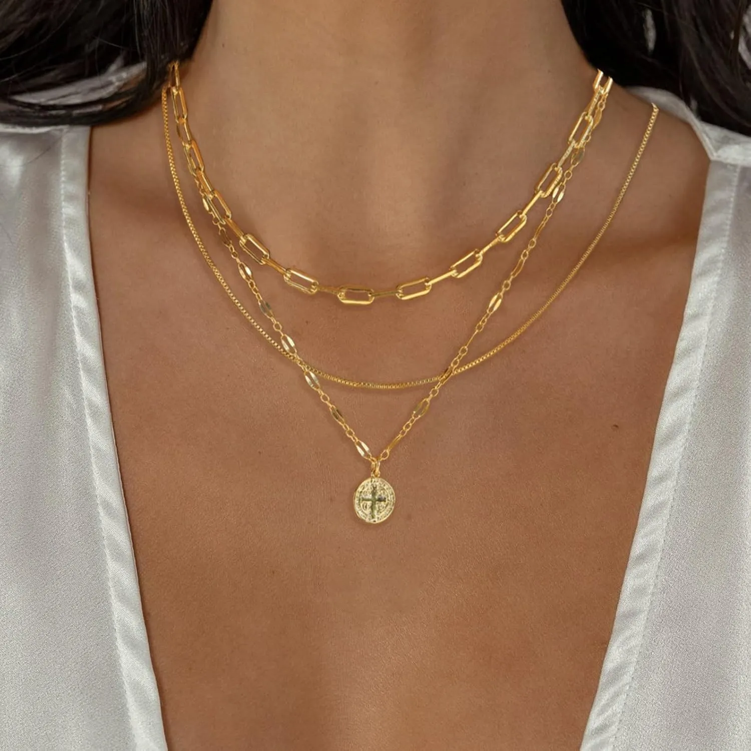 Layered Necklaces for Women,Chunky Gold Choker Necklace Stack Simple 14K Gold PlatedNecklace Set Gold Herringbone Cuban Rope Chain Necklace for Women Trendy Waterproof Gold Jewelry for Women