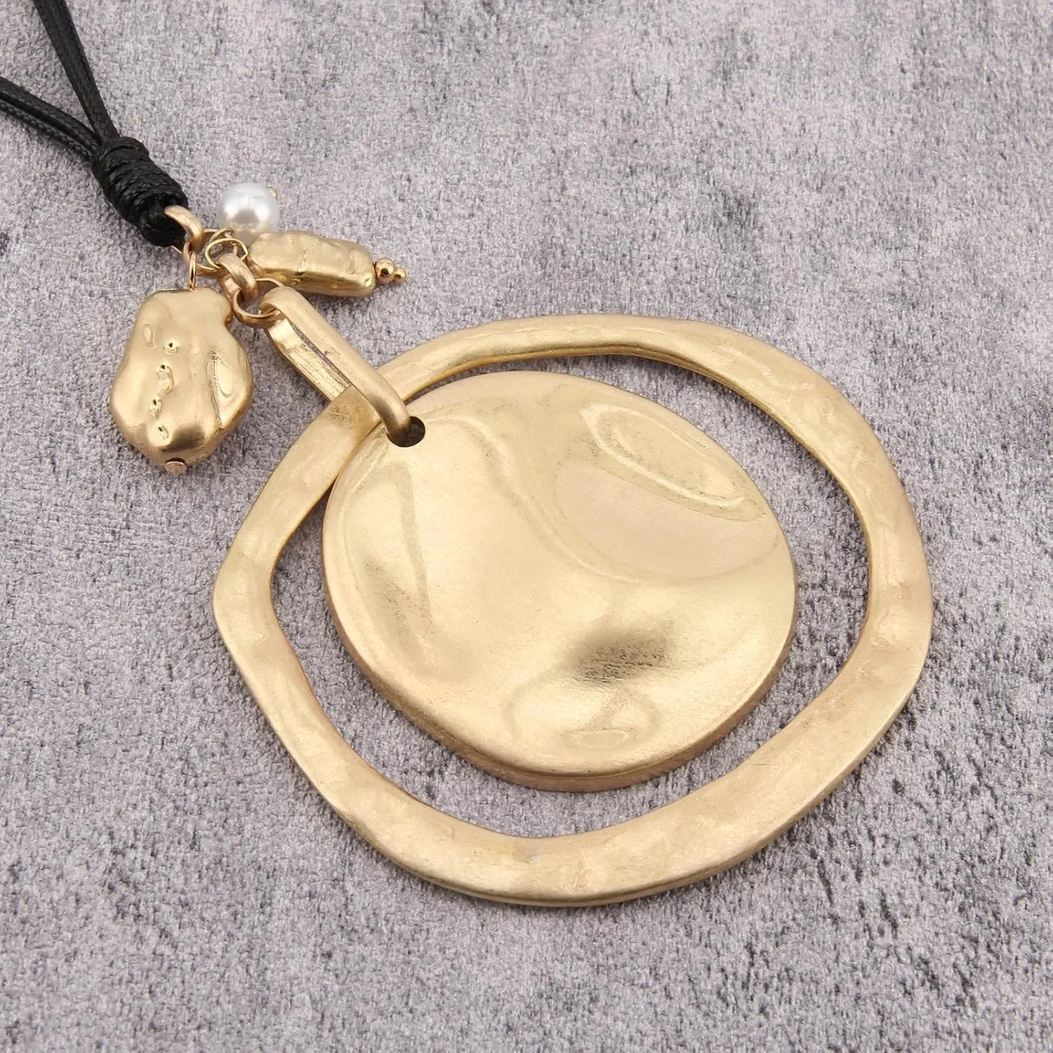 Leather Necklace for Women Large Pendant Hippie Choker Necklace Vintage Sweater Necklace Chunky Boho Necklaces for Women