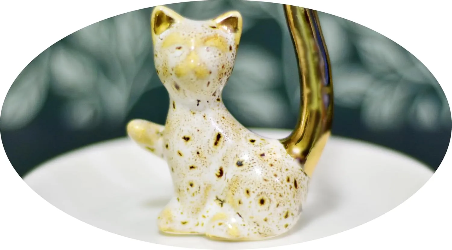 Lovely Cat Ring Holder Ceramic Jewelry Tray Trinket Dish Kitty Table Decor Stand, Natural Pattern as Leopard Piebald. (Smooth Ivory White Combo)