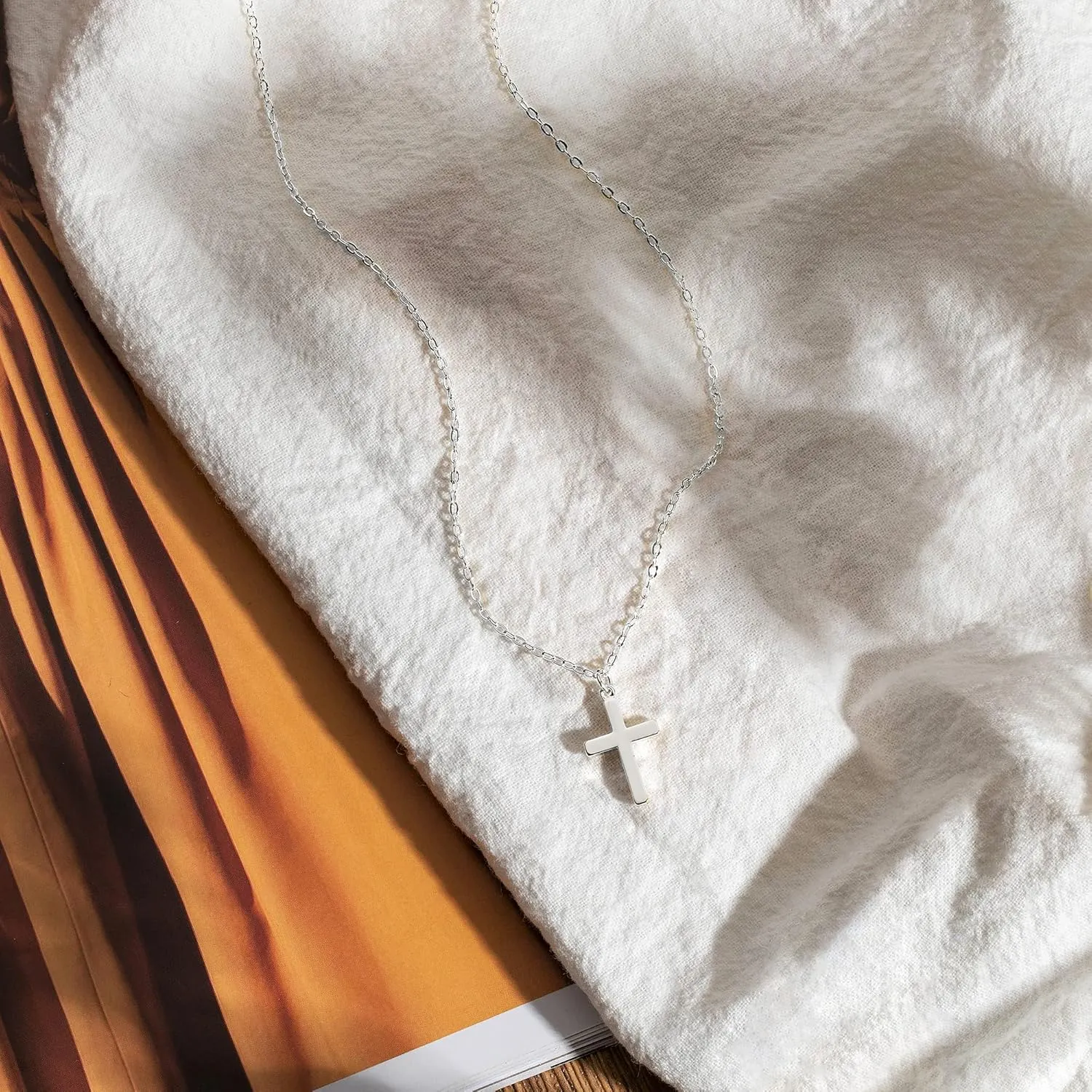 Moodear Mother's Day Gift Cross Necklace for Women - Dainty 925 Sterling Silver/Gold Plated Layered Cross Pendant Simple Small Necklaces for Women Trendy Jewelry Gifts