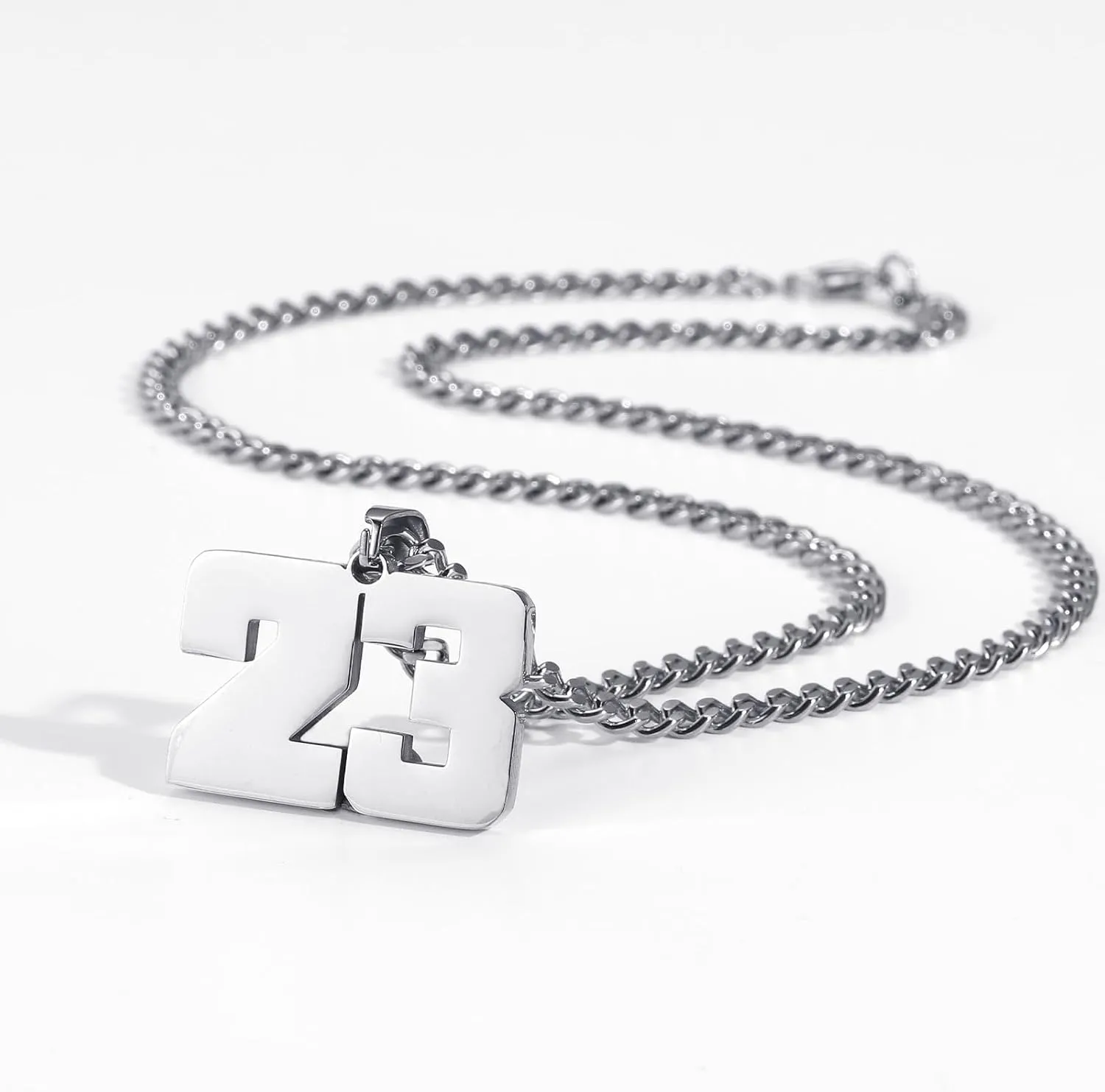 Number Necklace, Layered Necklace for Men, Jersey Number Necklace for Boy Athlete, 18 20 In Stainless Steels Chain for Men With Number Pendant, Basketball Football Baseball Number Necklaces for Boys