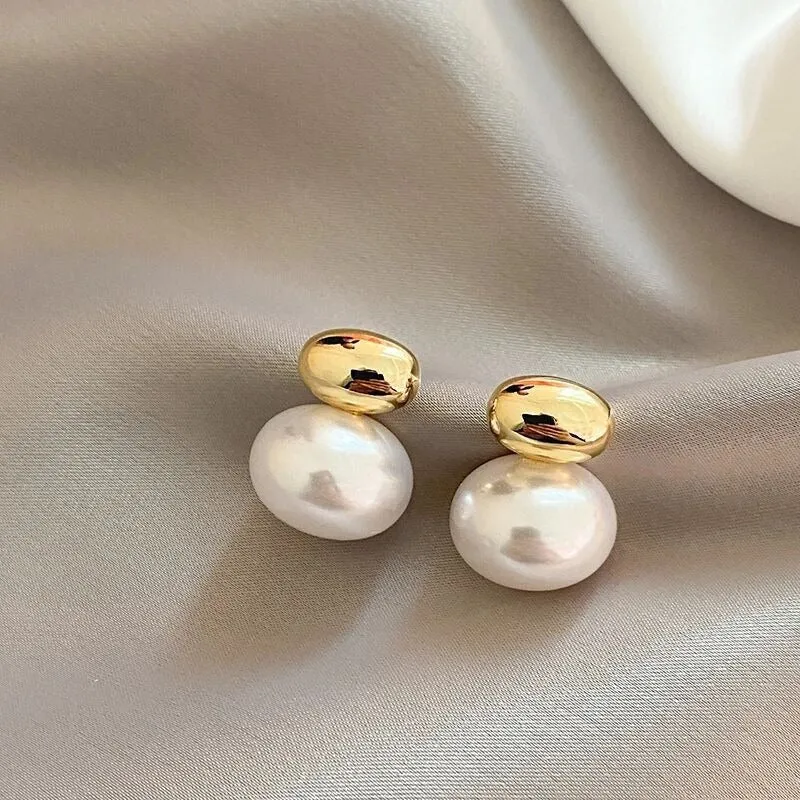 Pre Order:  Retro Flat Bean Pearl Earrings