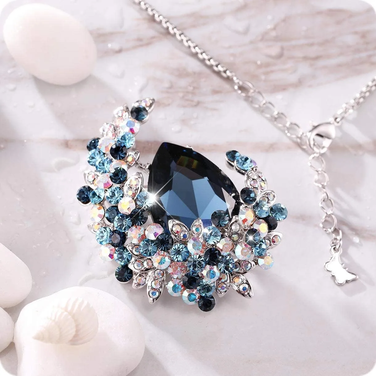 Richapex Elegant Crystal Tulip Rose Brooch Pin,Cubic Zirconia Fashion Crystal Jewelry Women's Brooch Pin