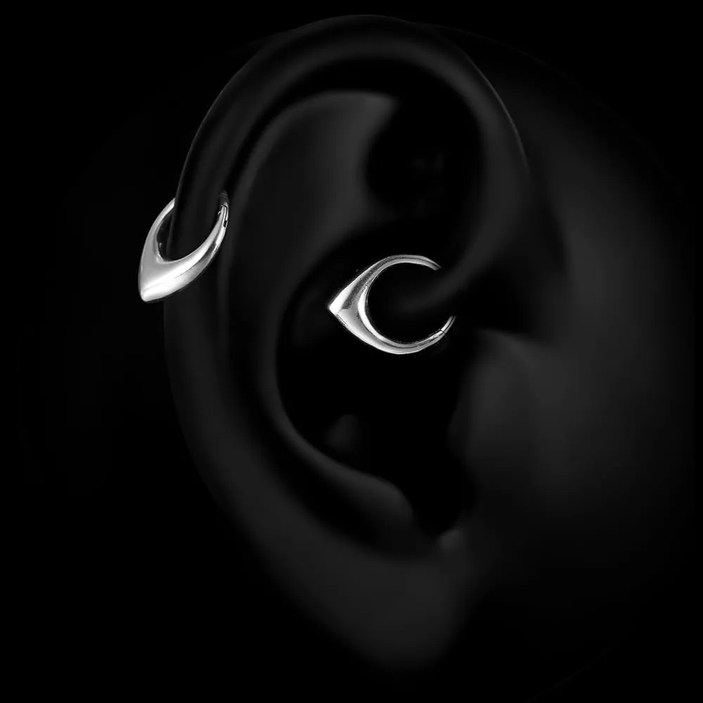 Septum Rings Hoop,16G 8mm 316L Stainless Steel Segment Nose Rings for Men, Cartilage Clicker Hoop Earrings for Rook, Daith, Tragus, Hypoallergenic for man and women
