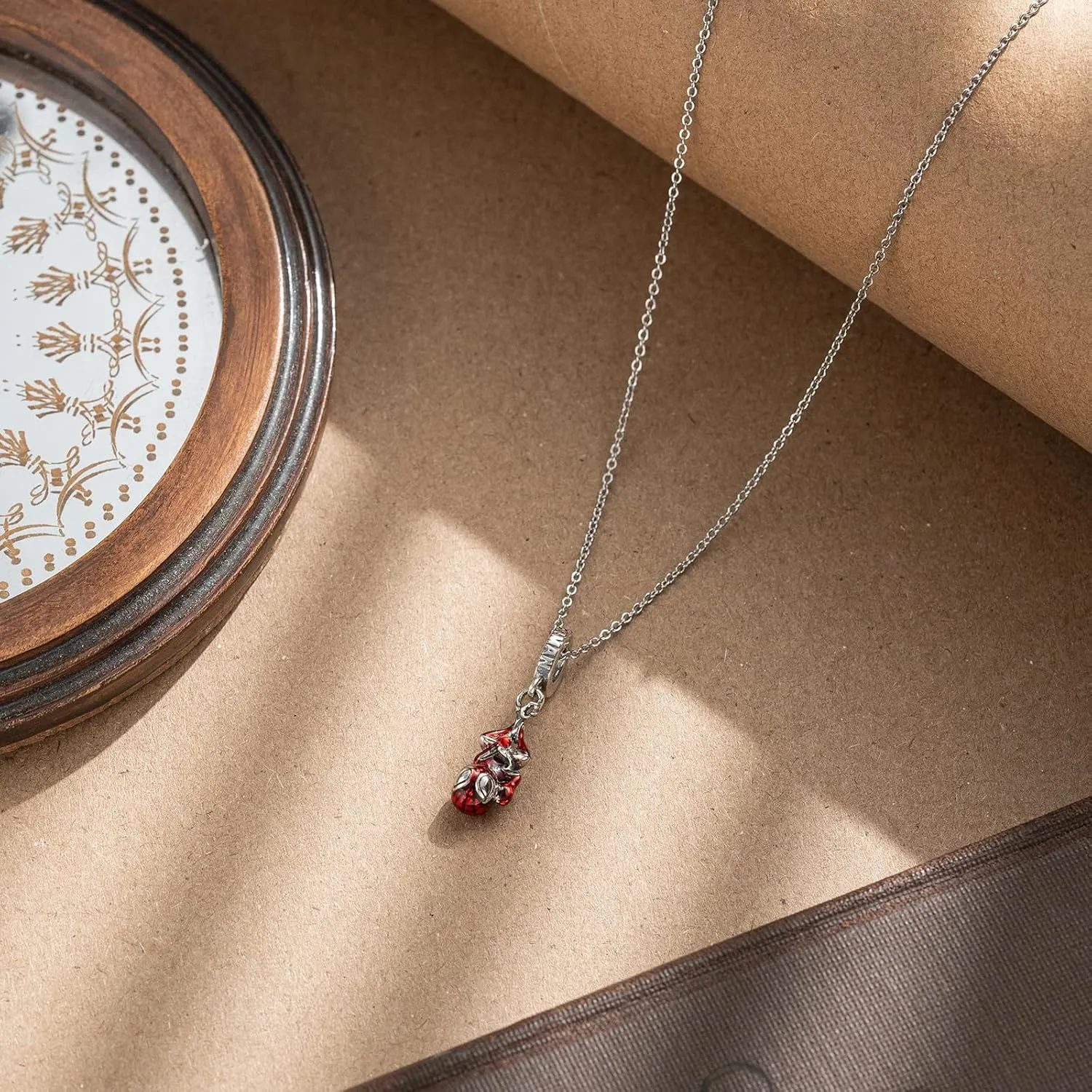 SpiderMan Pendant Necklace for Women and Man,Red Adjustable Spider Jewelry Chain,Ideal Spider Man's Pink Gift for spider man Fans,Cosplay,Daily Wear