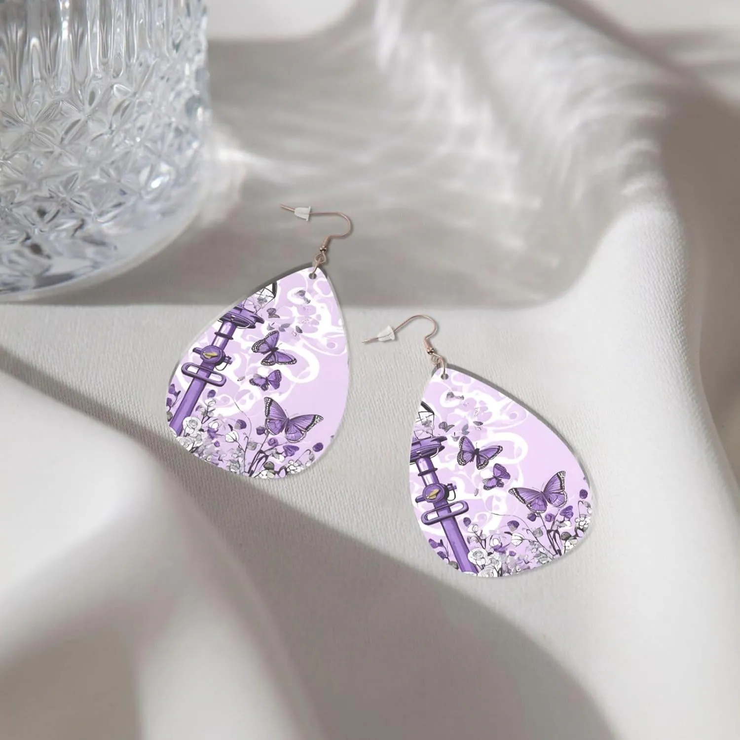 Stylish Drop-Shaped Acrylic Earrings Lightweight Printed Teardrop Dangle Earrings for Women (Beautiful Purple Butterfly)