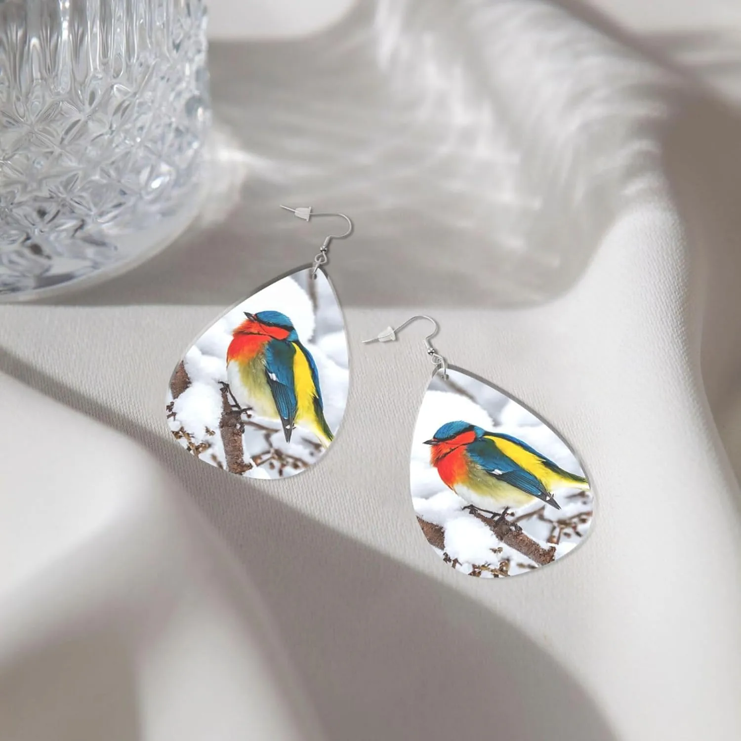 Stylish Drop-Shaped Acrylic Earrings Lightweight Printed Teardrop Dangle Earrings for Women (Bird on the Tree)