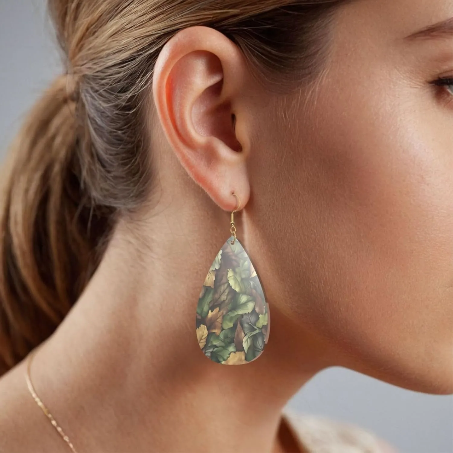 Stylish Drop-Shaped Acrylic Earrings Lightweight Printed Teardrop Dangle Earrings for Women (Camoflauge Print)