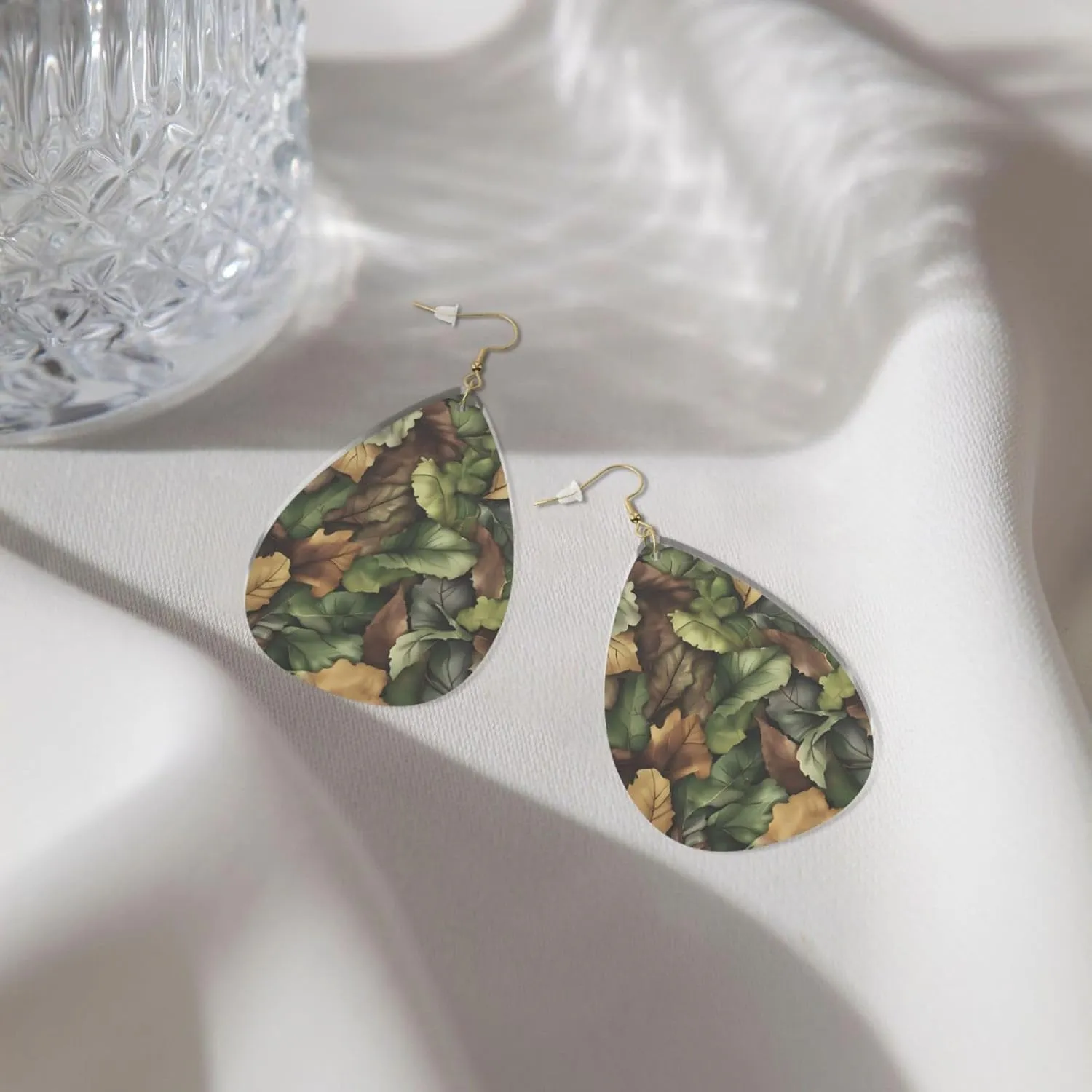 Stylish Drop-Shaped Acrylic Earrings Lightweight Printed Teardrop Dangle Earrings for Women (Camoflauge Print)