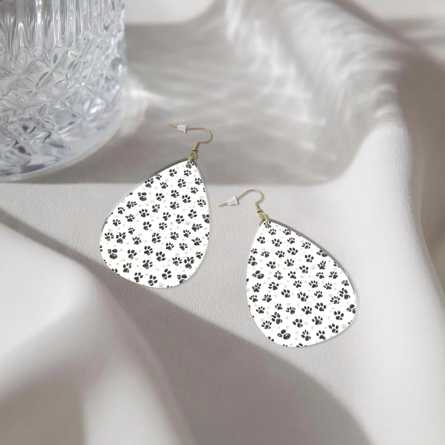 Stylish Drop-Shaped Acrylic Earrings Lightweight Printed Teardrop Dangle Earrings for Women (Cute Dog Paw Print)