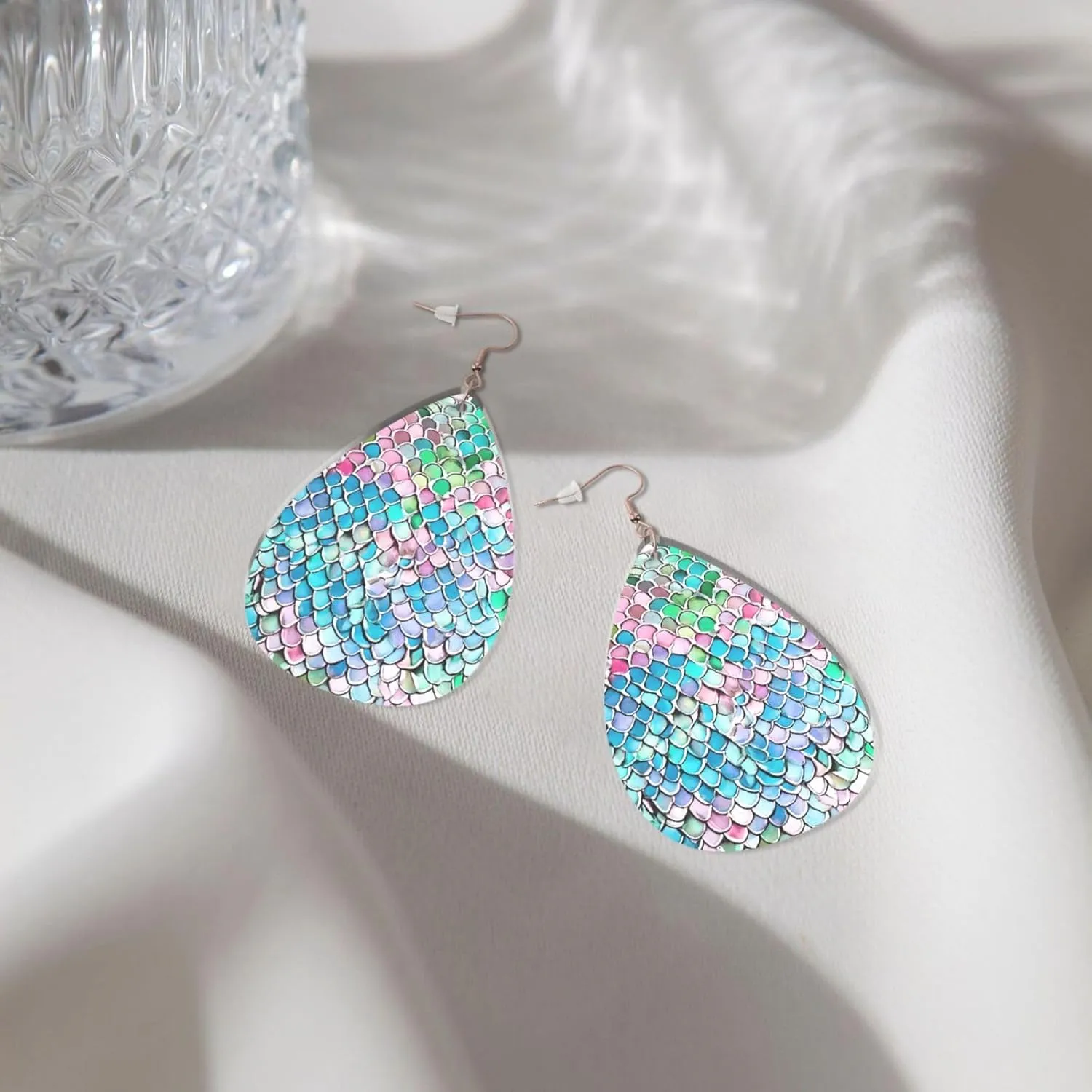 Stylish Drop-Shaped Acrylic Earrings Lightweight Printed Teardrop Dangle Earrings for Women (Mermaid fish scale print)