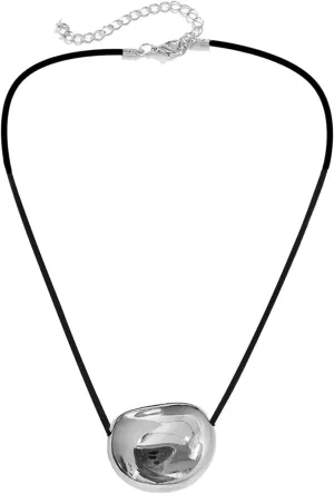 Stylish Metal Oval Shaped Neckchain Geometric Pendant Necklace Adjustable PU Leather Cord Clavicle Chain Elegant Jewelry