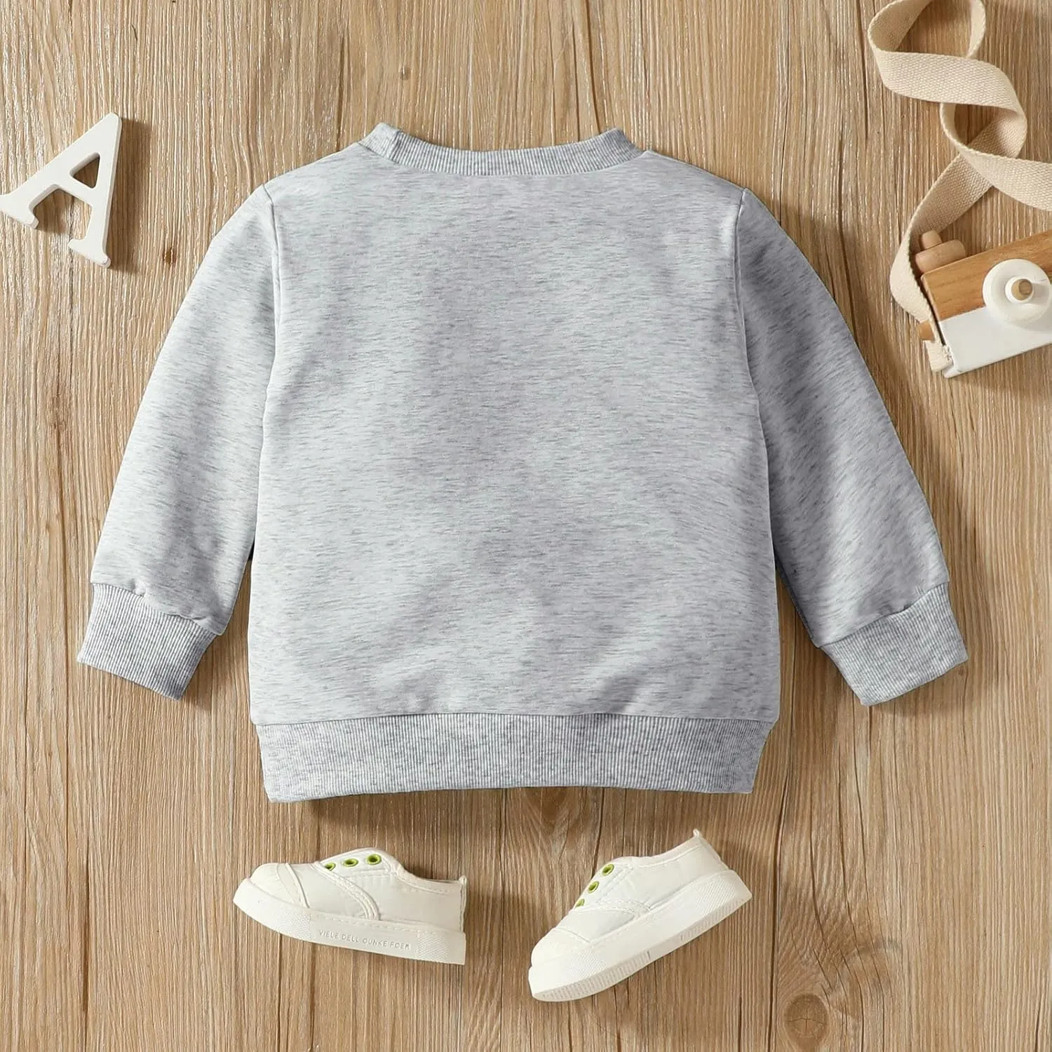Toddler Kids Baby Boy Girl On Sundays Watch Football With Daddy Funny Sweatshirt Unisex Casual Sweatshirt Activewear