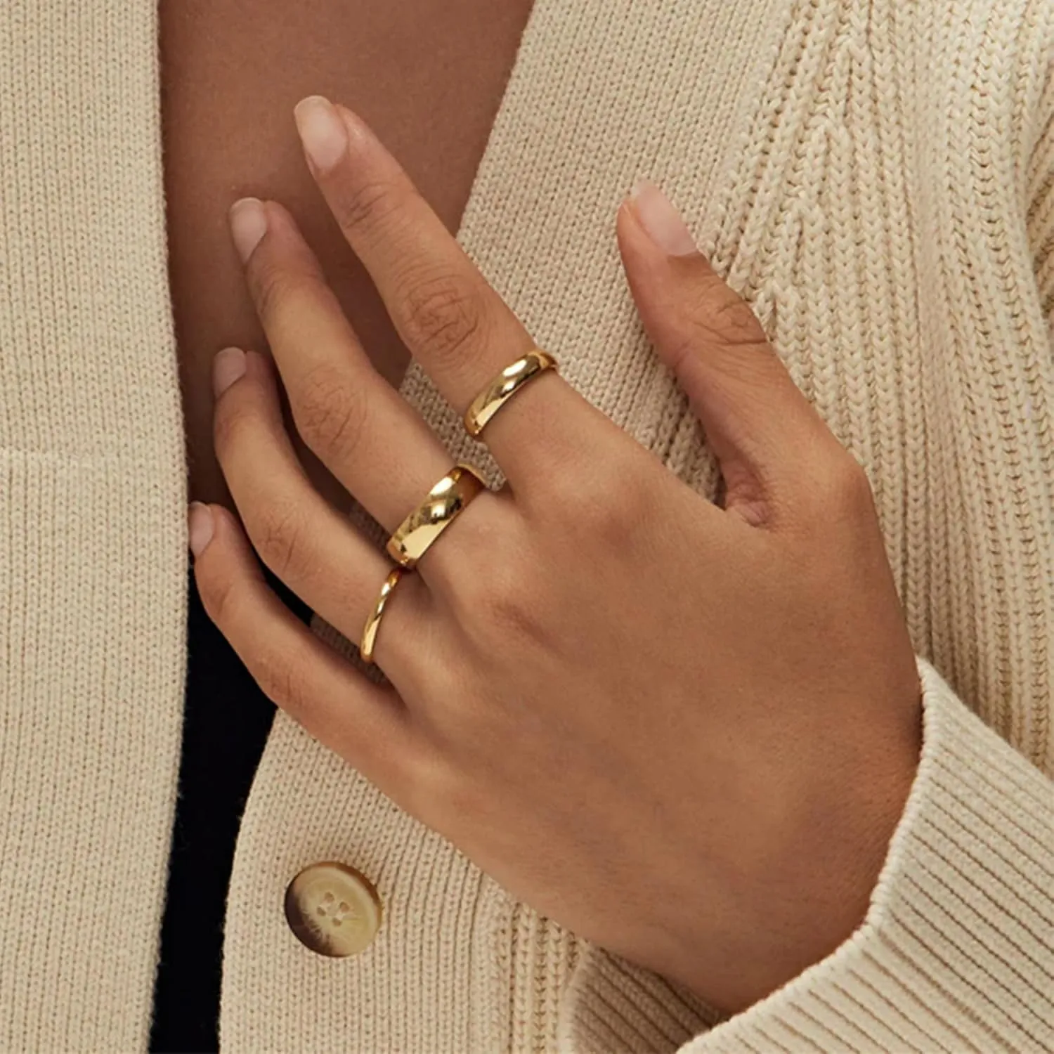YEEZII 25 Pcs Gold Knuckle Rings Set for Women, Cute Stackable Finger Midi Rings, Dainty Chunky Stacking Statement Womens ring pack