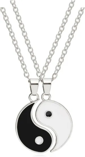 Yinyang BFF Couples Pendant Necklace 2Pcs Matching Puzzle Pendant Necklaces for Women Men Friendship Boyfriend Girlfriend Jewelry
